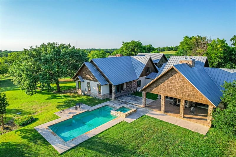 1922 A Bethel Cannon Road, Whitewright TX 75491 - Photo 4