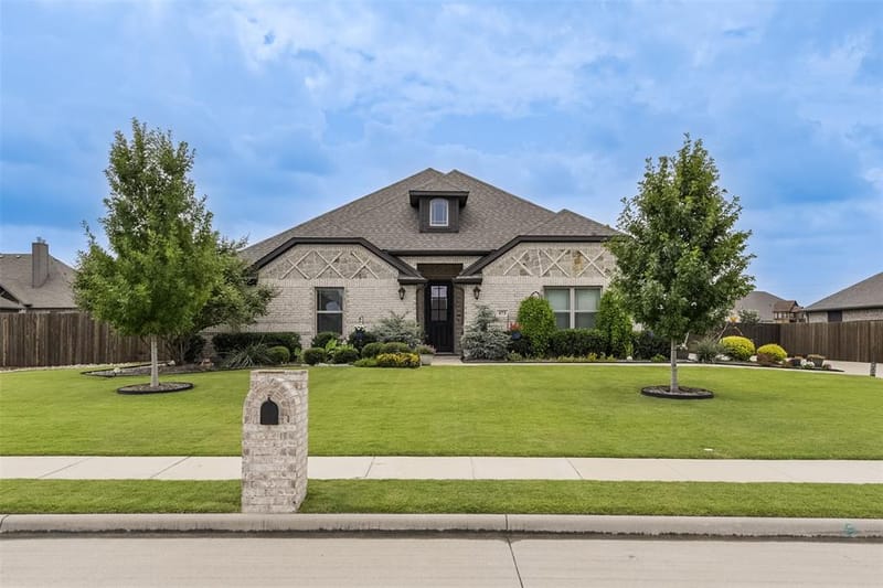 173 Hackney Street, Waxahachie TX 75165
