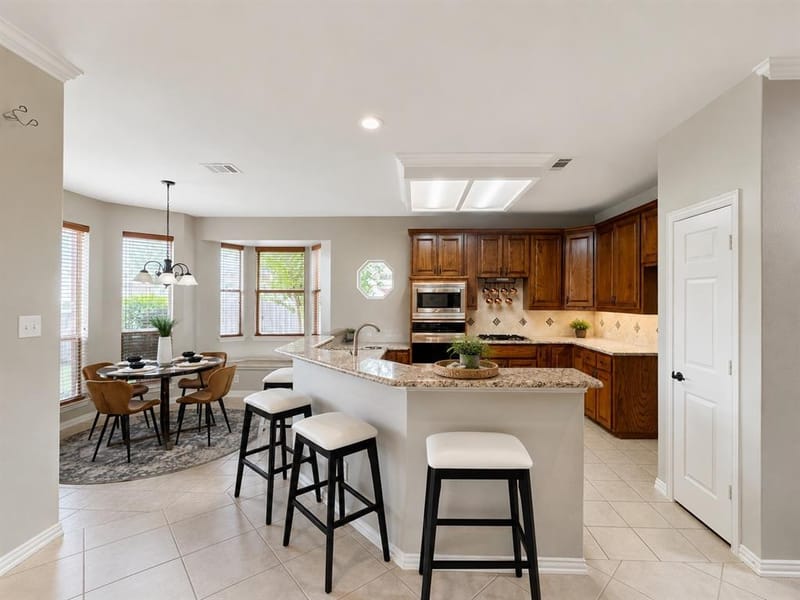 3100 Green Hollow Court, Highland Village TX 75077 - Photo 8