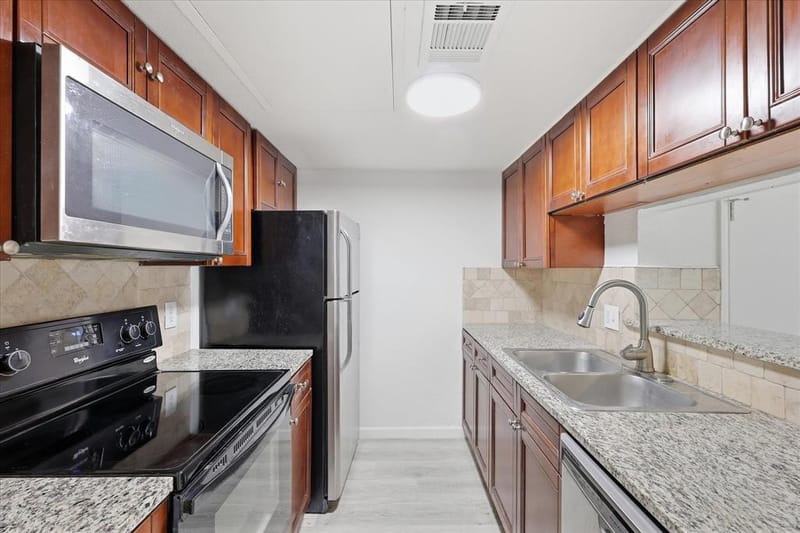 8750 Park Lane # 111, Dallas TX 75231 - Photo 6