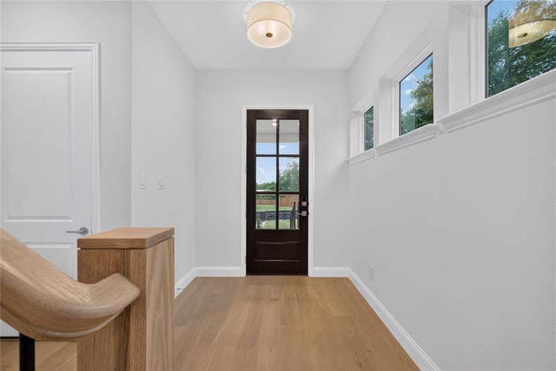 9676 Mav Lane, Dallas TX 75238 - Photo 3