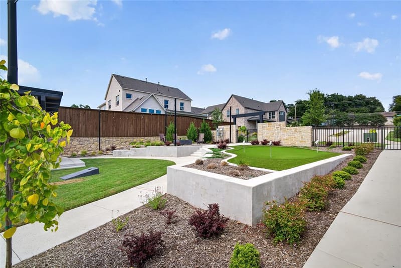 9676 Mav Lane, Dallas TX 75238 - Photo 32