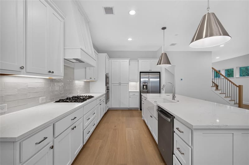 9676 Mav Lane, Dallas TX 75238 - Photo 11