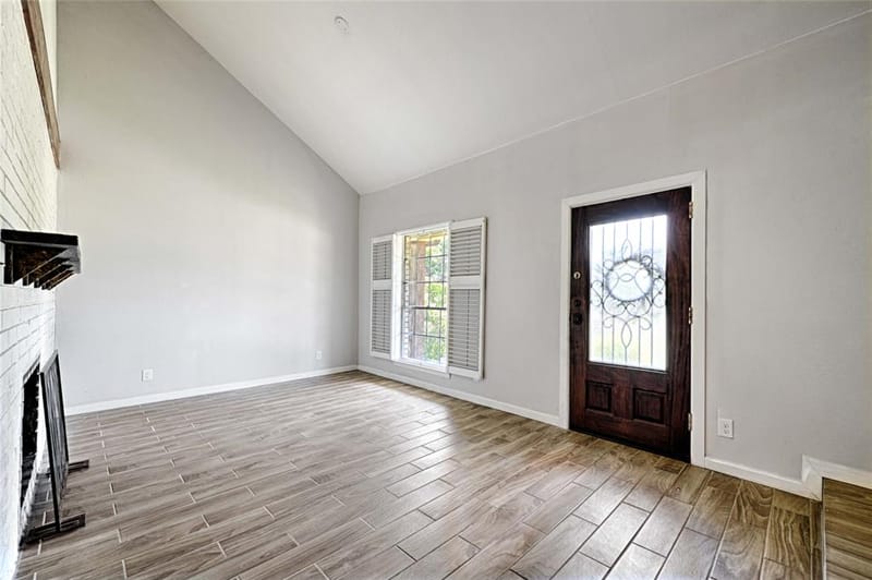 417 San Jose Street, Irving TX 75062 - Photo 5