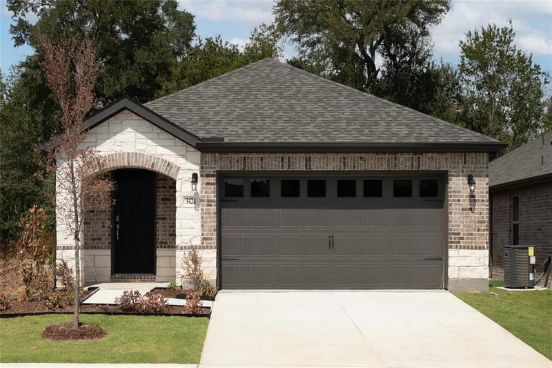 3424 Cloyce Box Drive, Anna TX 75409