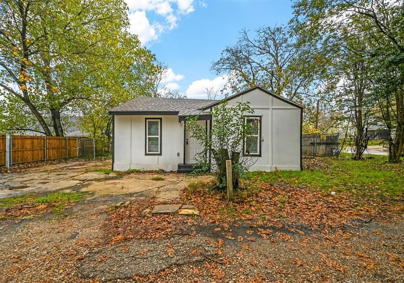 105 Short Street, Farmersville TX 75442