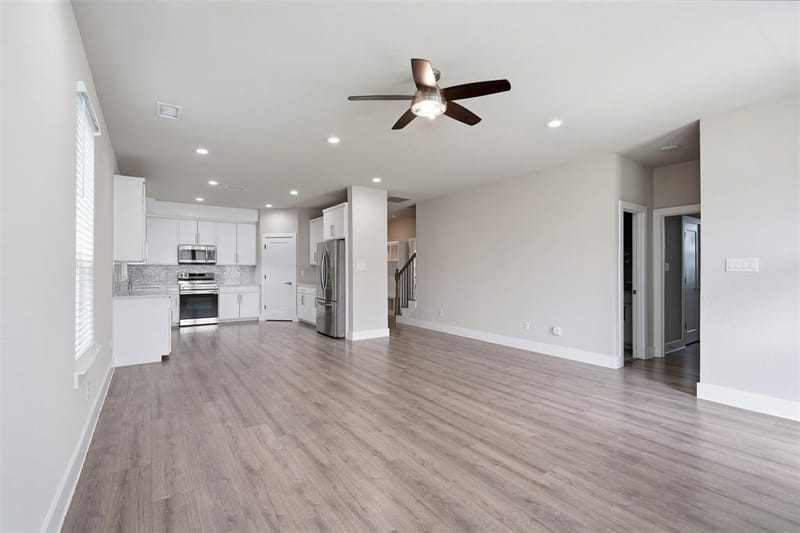 2732 Livingston Avenue, Fort Worth TX 76110 - Photo 6