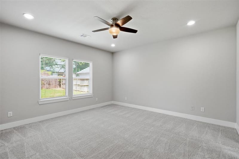 2732 Livingston Avenue, Fort Worth TX 76110 - Photo 13
