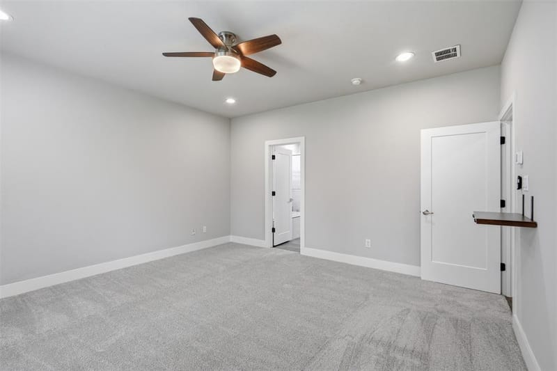 2732 Livingston Avenue, Fort Worth TX 76110 - Photo 14