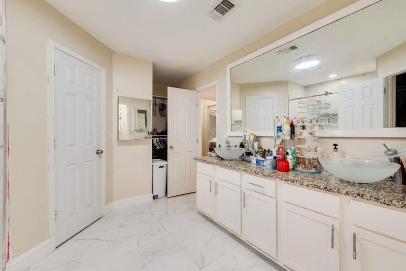 205 Freedom Lane, Arlington TX 76002 - Photo 13