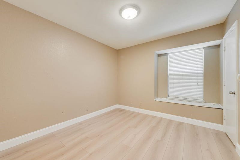205 Freedom Lane, Arlington TX 76002 - Photo 18