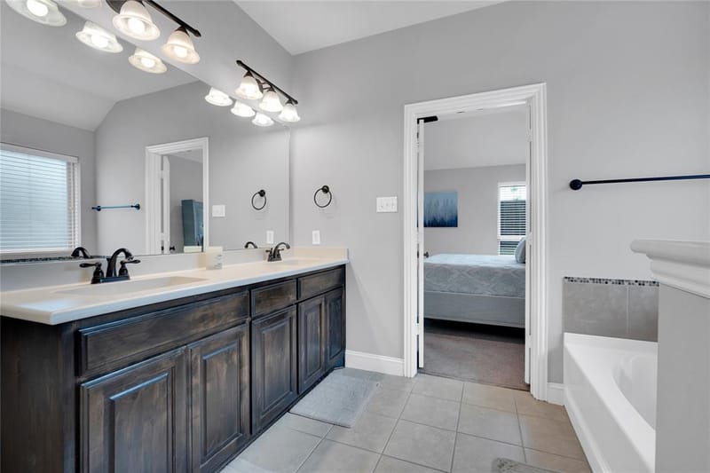 3226 Paisley Drive, Midlothian TX 76065 - Photo 14