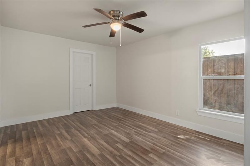8117 Marvel Drive, Dallas TX 75217 - Photo 22