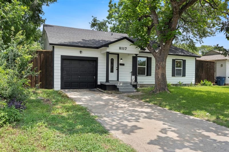8117 Marvel Drive, Dallas TX 75217 - Photo 3