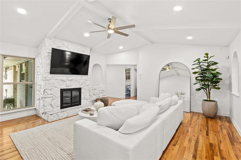 2304 babalos Lane, Dallas TX 75228 - Photo 5