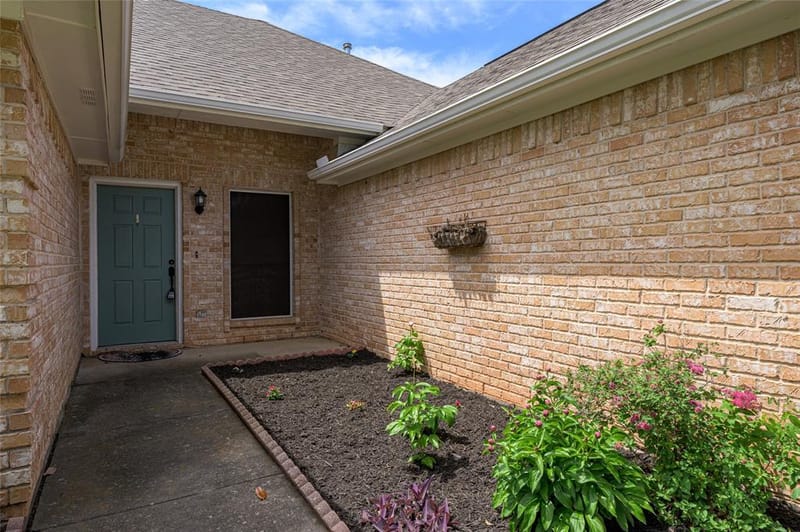 4804 Hara Lane, Sherman TX 75092 - Photo 6