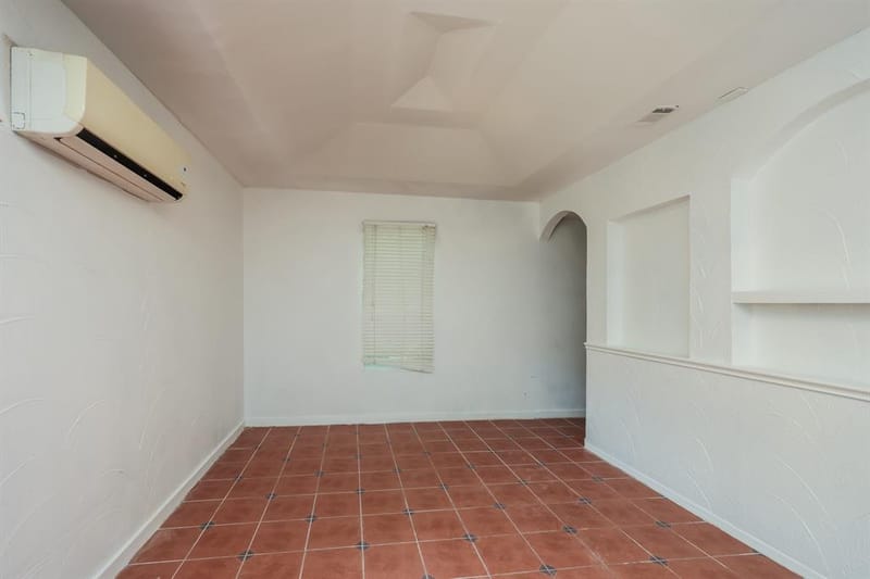 3408 Loganwood Drive, Dallas TX 75227 - Photo 12
