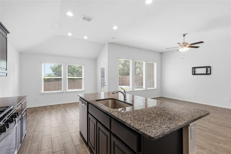 1836 Agarito Drive, Weatherford TX 76086 - Photo 9