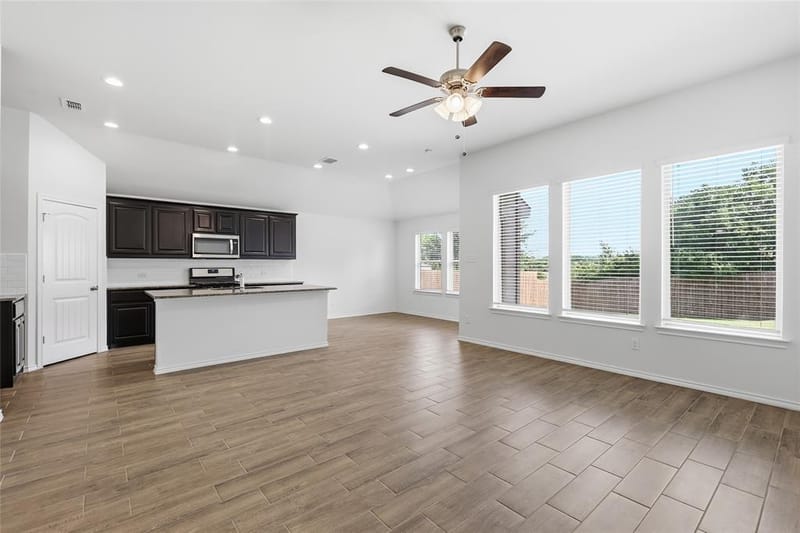 1836 Agarito Drive, Weatherford TX 76086 - Photo 4