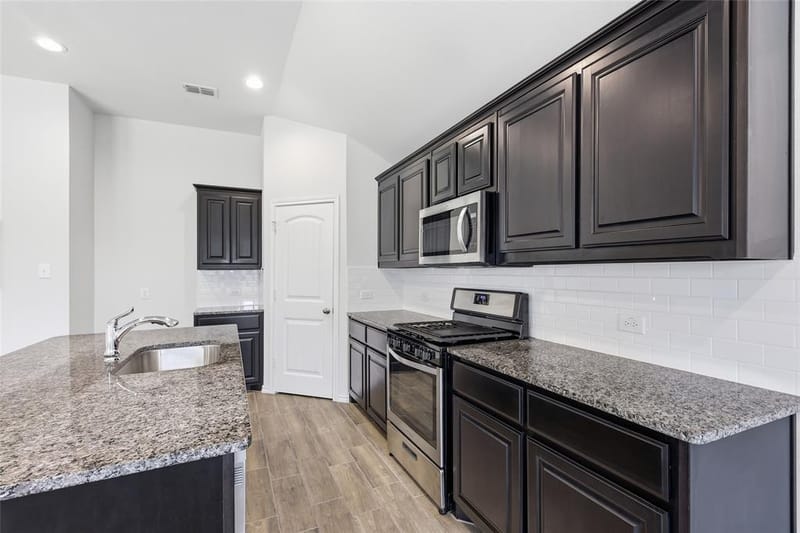 1836 Agarito Drive, Weatherford TX 76086 - Photo 8