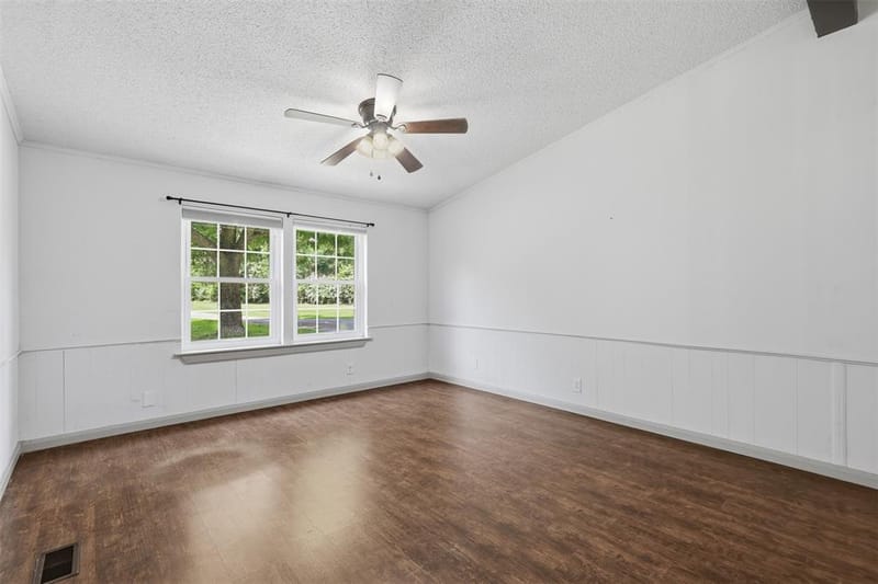 907 Quail Run, Cleburne TX 76031 - Photo 7