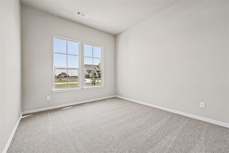 113 Sunny Side Road, Valley View TX 76272 - Photo 9
