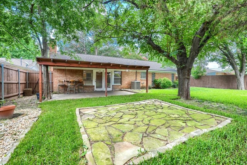 821 Prestwick Street, Bedford TX 76022 - Photo 23