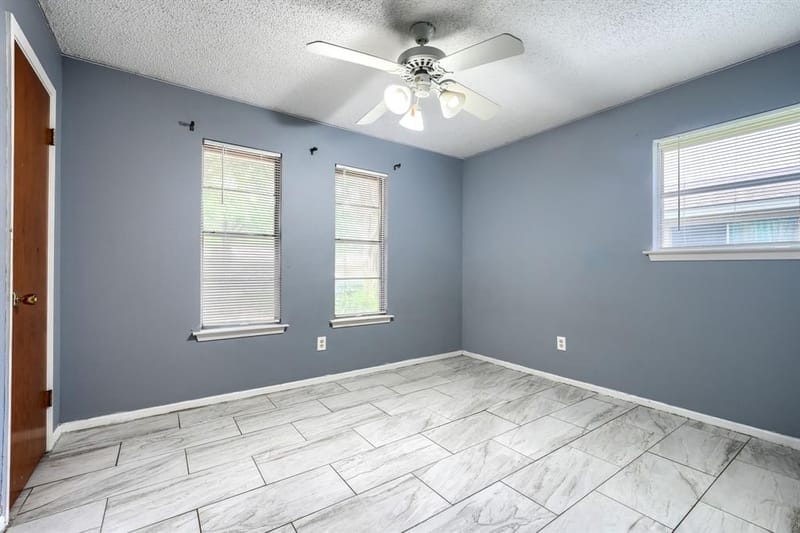 821 Prestwick Street, Bedford TX 76022 - Photo 16