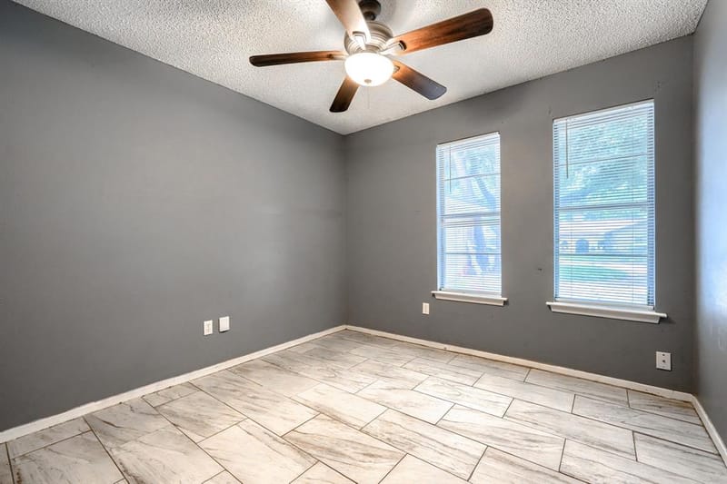 821 Prestwick Street, Bedford TX 76022 - Photo 14