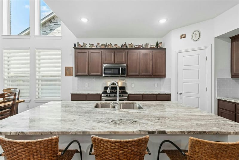 1308 Warbler Drive, Little Elm TX 75068 - Photo 5