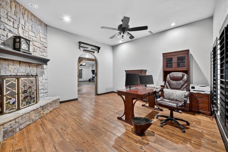 1017 County Road 3555, Paradise TX 76073 - Photo 13