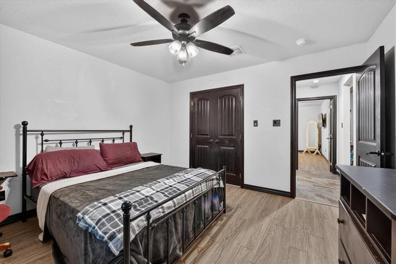 1017 County Road 3555, Paradise TX 76073 - Photo 20