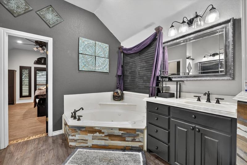 1017 County Road 3555, Paradise TX 76073 - Photo 19