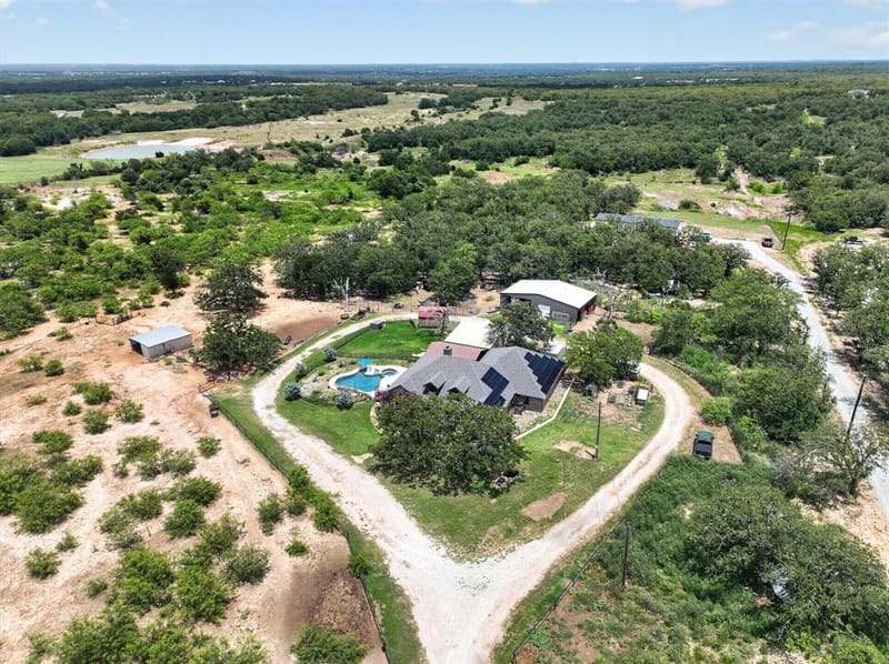 1017 County Road 3555, Paradise TX 76073 - Photo 39