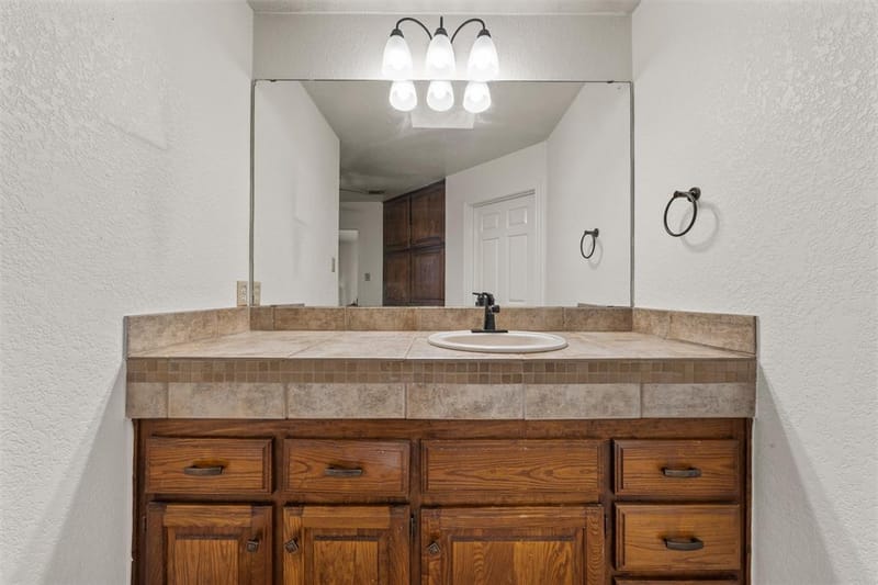 2723 Canyon Oaks Court, Temple TX 76502 - Photo 12