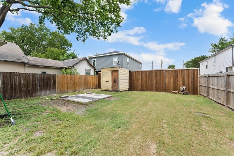 1612 Harris Court, Dallas TX 75223 - Photo 13