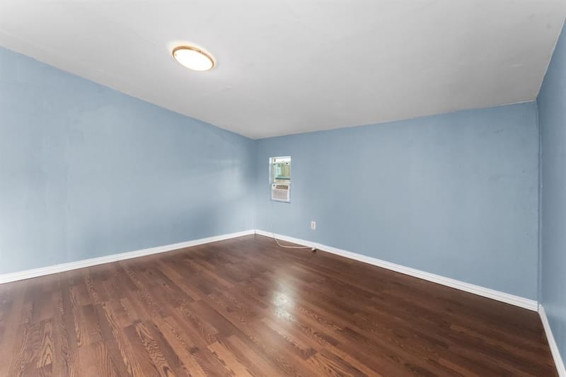 1612 Harris Court, Dallas TX 75223 - Photo 8