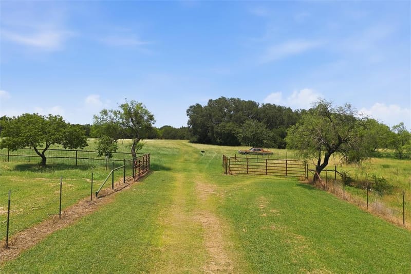 5835 N Fm 1744, Hico TX 76457 - Photo 14