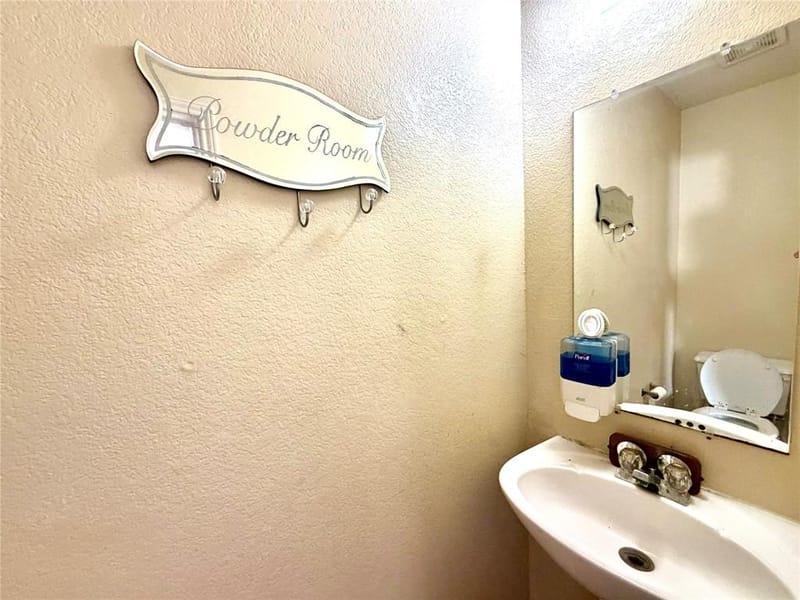 1257 Regal Drive, Garland TX 75040 - Photo 23