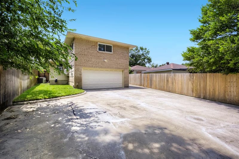 2119 Healey Drive, Dallas TX 75228 - Photo 27