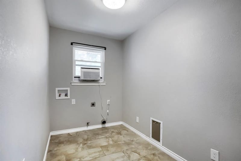 2119 Healey Drive, Dallas TX 75228 - Photo 24