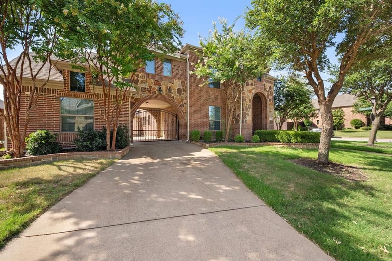 2001 Sterling Trace Drive, Keller TX 76248 - Photo 3