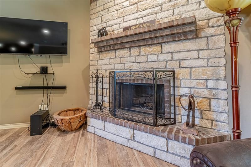 712 Spring Meadow Street, Stephenville TX 76401 - Photo 11