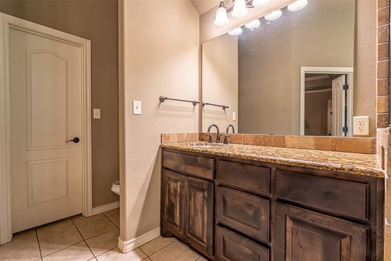 712 Spring Meadow Street, Stephenville TX 76401 - Photo 21