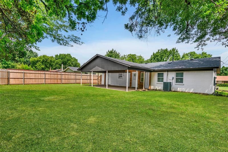 341 Lena Lane, Burleson TX 76028 - Photo 27