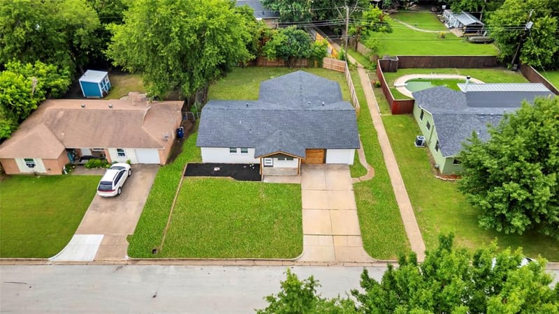 341 Lena Lane, Burleson TX 76028 - Photo 29