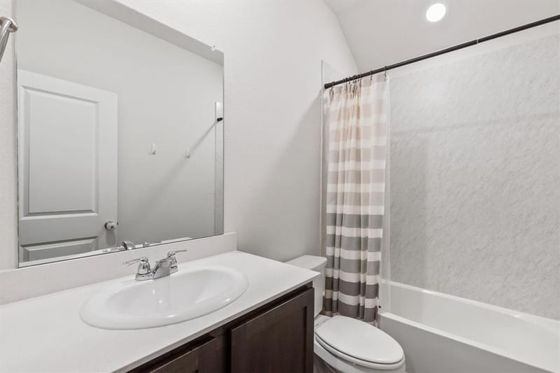 3916 Oak Creek Circle, Denison TX 75020 - Photo 19