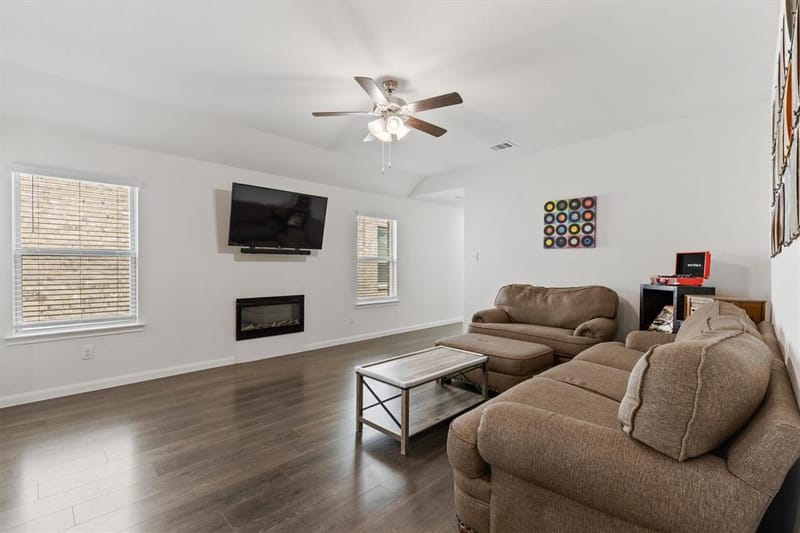 3916 Oak Creek Circle, Denison TX 75020 - Photo 4