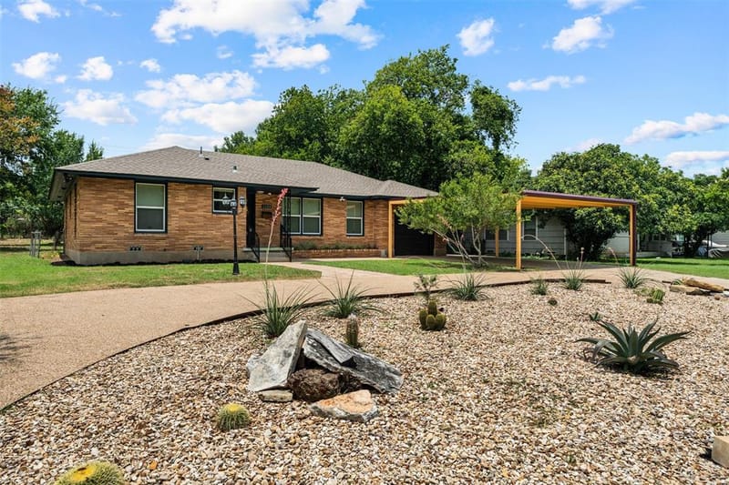 2208 N 44th Street, Waco TX 76710 - Photo 9