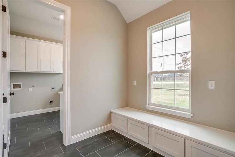 991 Hulen, Crowley TX 76036 - Photo 17